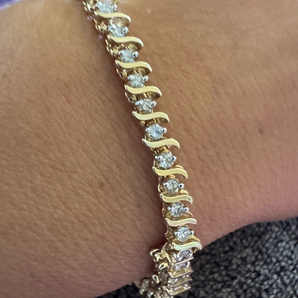 Stunning 5.88 CT Natural Diamonds on 14K Tennis Bracelet, 7.5” 11.5 grams - Picture 3 of 15